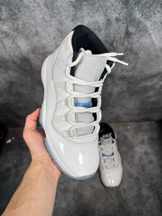 Size 8 | Jordan 11 Legend Blue No Box | Pre-Owned